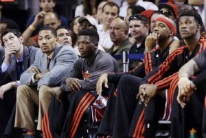 Derek Rose sits out another.... oh my god, what the hell is wrong with Jimmy Butler?
