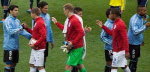 Uruguay_and_England_match_at_the_FIFA_World_Cup_2014-06-19_-_jikatu_(14307138939)